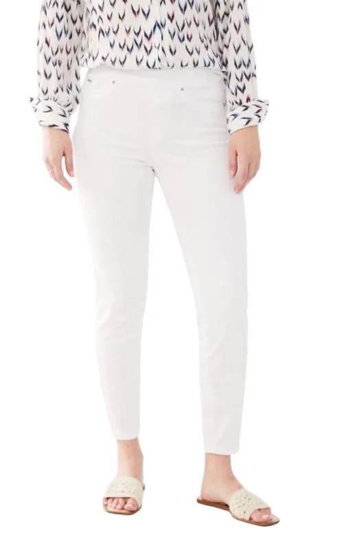 Pull On Slim Ankle Jean In White